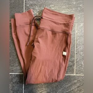 Vuori daily leggings